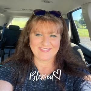 Meet your Posher, Christie